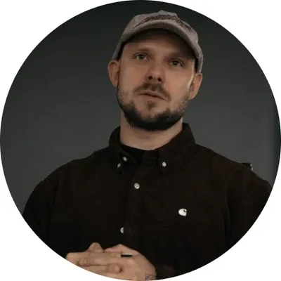 Артём Казаков